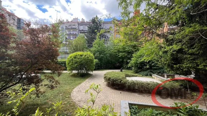 Pronájem kanceláře, Praha, Belgická, 160 m2