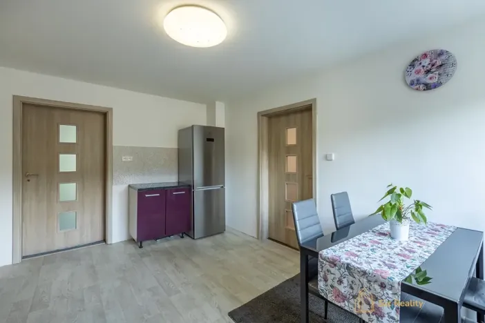 Prodej vícegeneračního domu, Račice, 291 m2