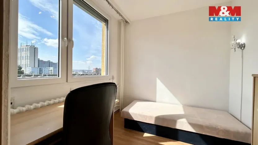 Pronájem bytu 2+kk, Praha - Bohnice, Poznaňská, 42 m2