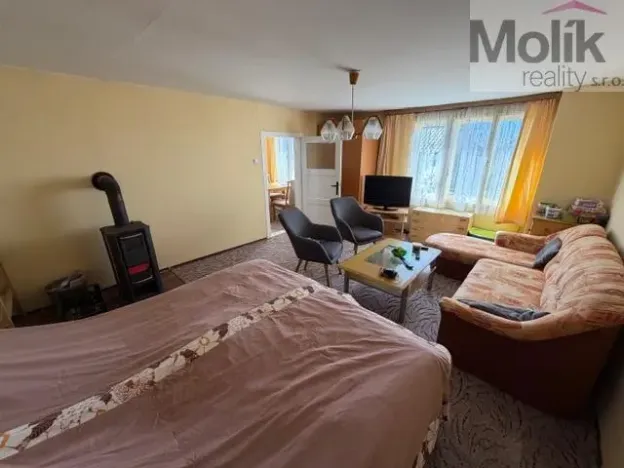 Prodej rodinného domu, Bečov - Milá, 155 m2