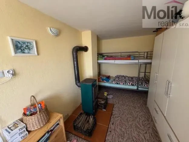 Prodej rodinného domu, Bečov - Milá, 155 m2