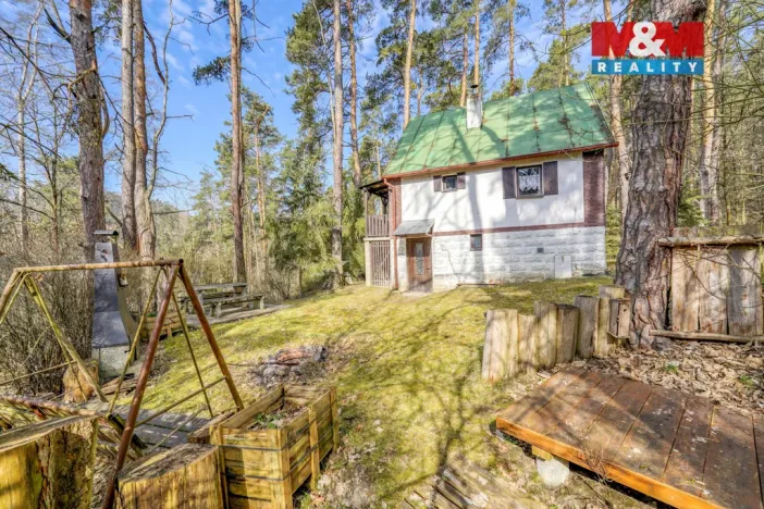 Prodej chaty, Čerňovice, 118 m2