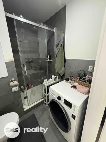 Pronájem bytu 1+kk, Olomouc - Neředín, Fragnerova, 34 m2