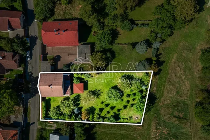 Prodej rodinného domu, Velký Chlumec, 88 m2