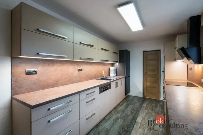 Prodej rodinného domu, Odrovice, 200 m2