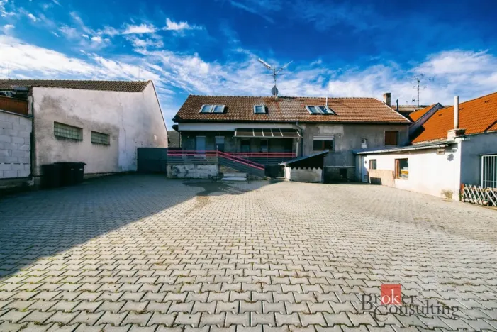 Prodej rodinného domu, Odrovice, 200 m2