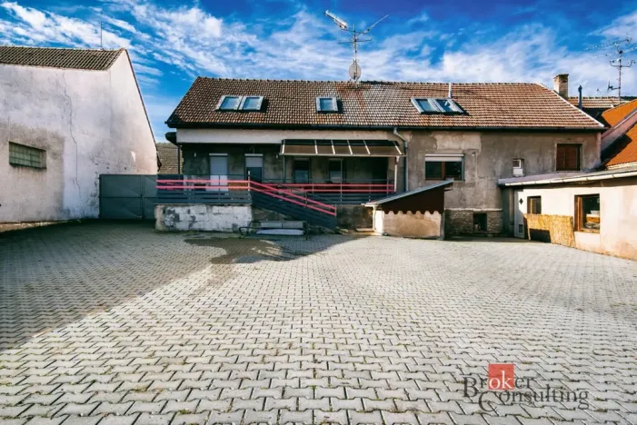 Prodej rodinného domu, Odrovice, 200 m2