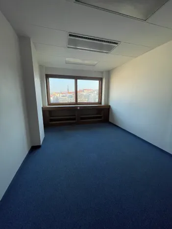 Pronájem kanceláře, Praha - Žižkov, náměstí Winstona Churchilla, 20 m2