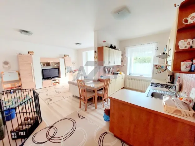 Prodej bytu 3+1, Krnov - Pod Bezručovým vrchem, Březinova, 71 m2