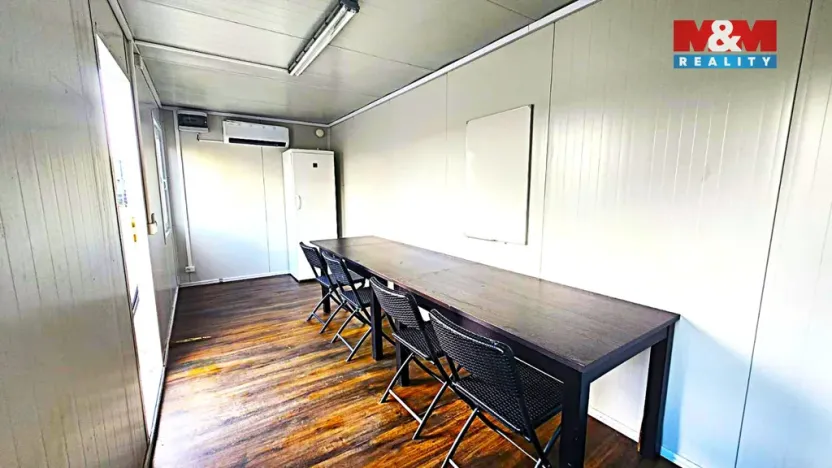 Pronájem komerčního pozemku, Tymákov, 700 m2