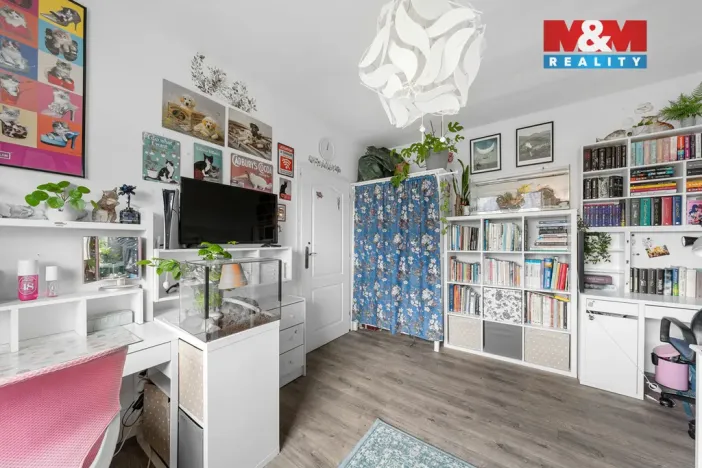 Prodej bytu 4+1, Chlumec, Vyklická, 98 m2