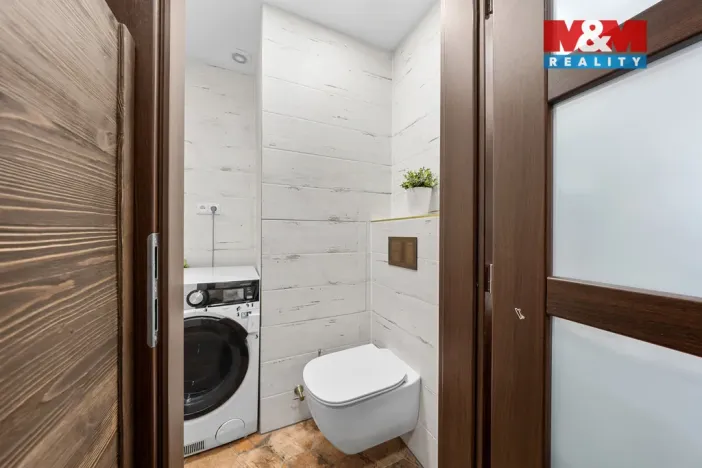 Prodej bytu 4+1, Chlumec, Vyklická, 98 m2