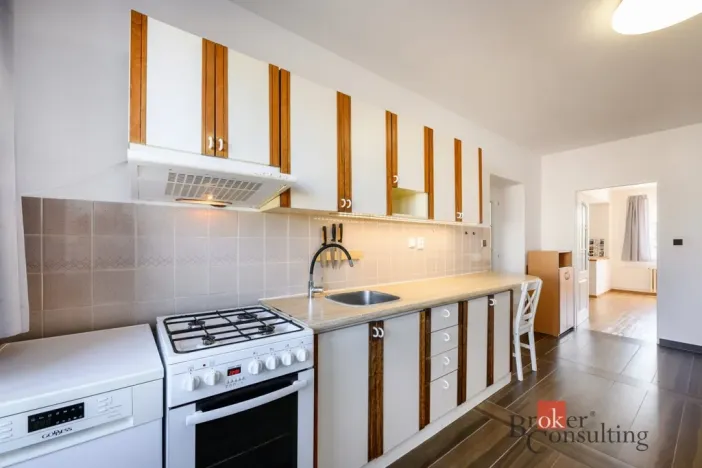 Prodej rodinného domu, Štěnovice, Liliová, 142 m2