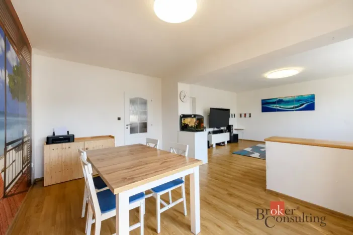 Prodej rodinného domu, Štěnovice, Liliová, 142 m2