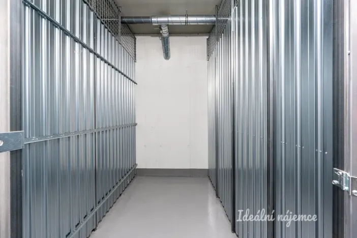 Pronájem bytu 1+kk, Praha - Vysočany, Gerstelova, 33 m2