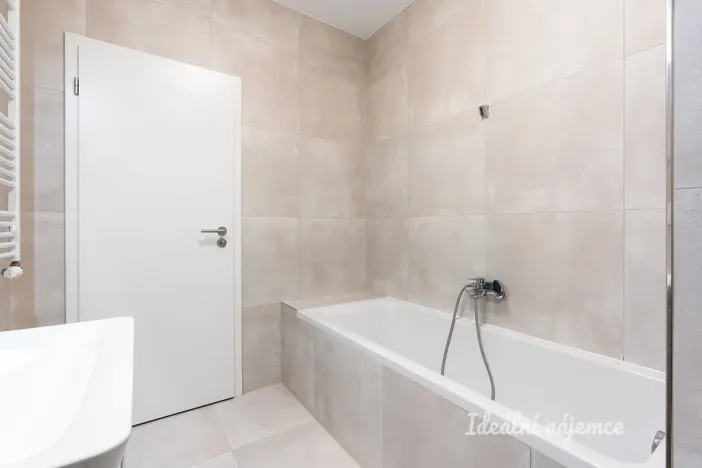 Pronájem bytu 2+kk, Praha - Vysočany, Gerstelova, 54 m2