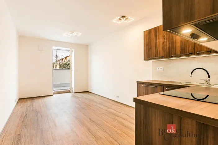 Pronájem bytu 1+kk, Brno - Kníničky, Ondrova, 27 m2