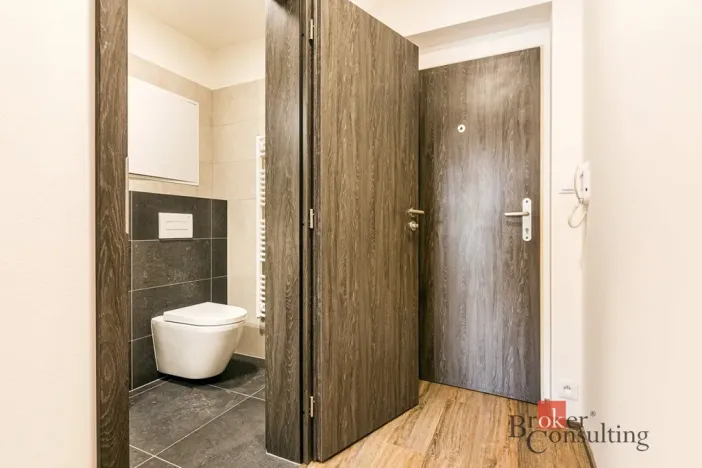 Pronájem bytu 1+kk, Brno - Kníničky, Ondrova, 27 m2