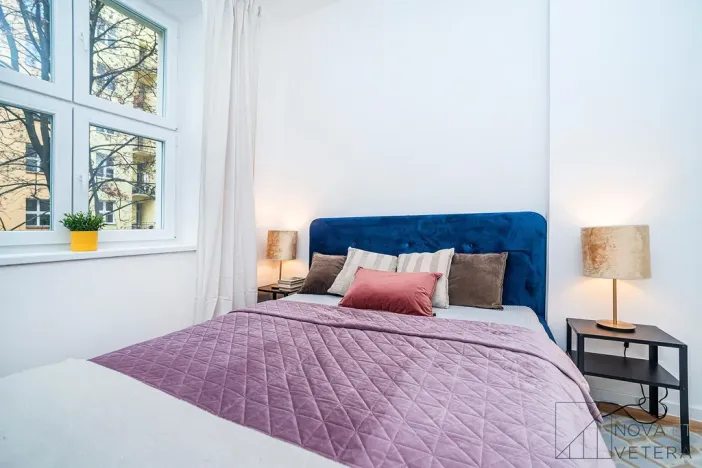 Pronájem bytu 2+kk, Praha - Žižkov, Žerotínova, 47 m2