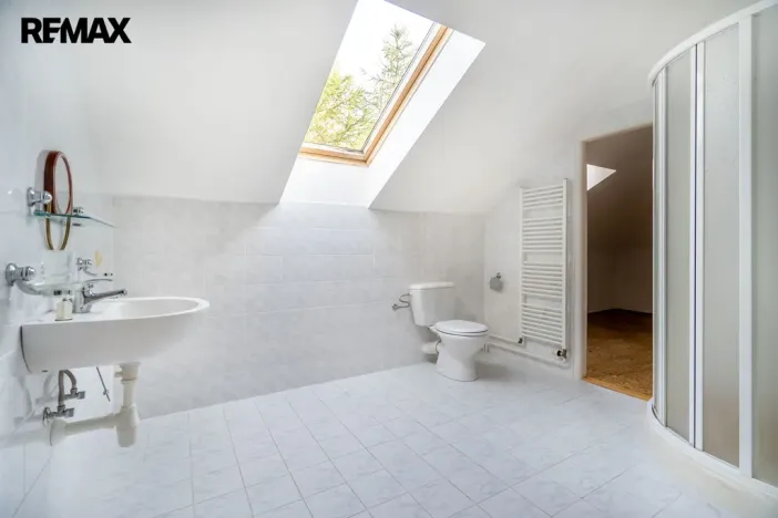 Prodej rodinného domu, Stanovice, 443 m2