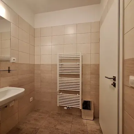 Pronájem bytu 2+1, Praha - Smíchov, Podbělohorská, 41 m2