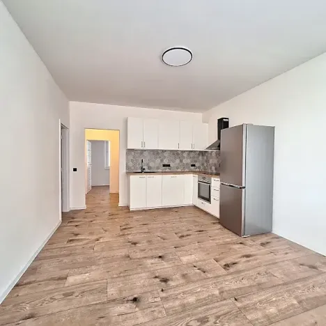Pronájem bytu 2+kk, Praha - Holešovice, Malá Plynární, 47 m2