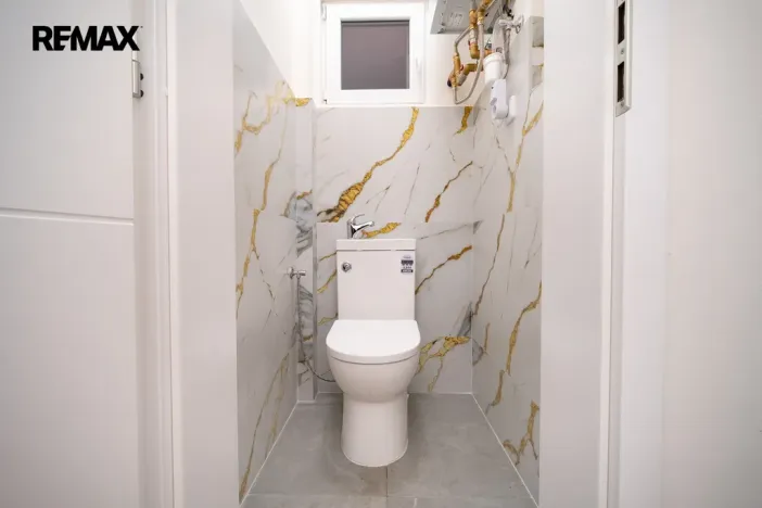 Pronájem bytu 2+kk, Praha - Libeň, Novákových, 44 m2