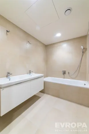 Prodej bytu 3+kk, Praha - Žižkov, Malešická, 82 m2