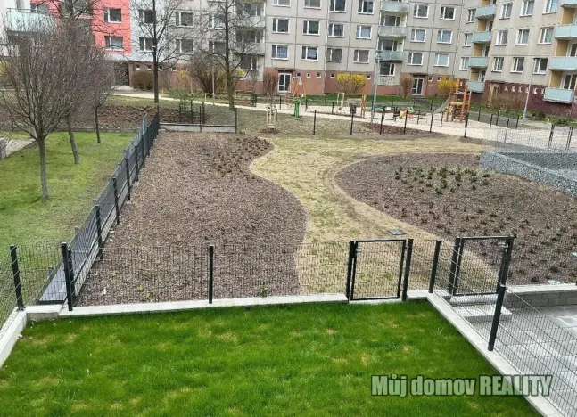 Pronájem bytu 2+kk, Praha - Kamýk, Hodkovická, 54 m2