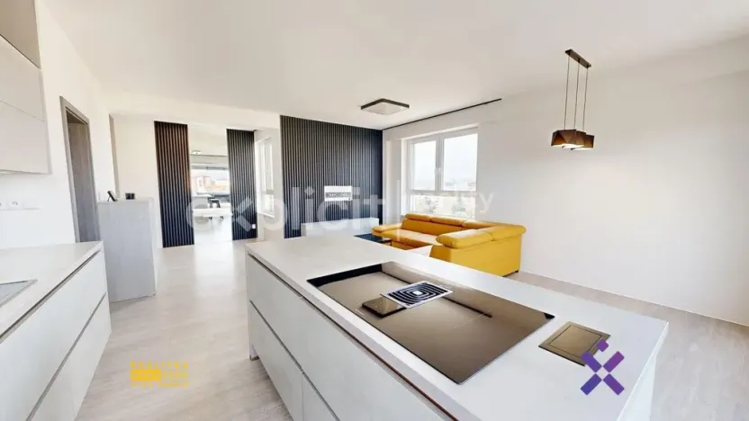 Pronájem bytu 2+kk, Otrokovice, Příčná, 69 m2