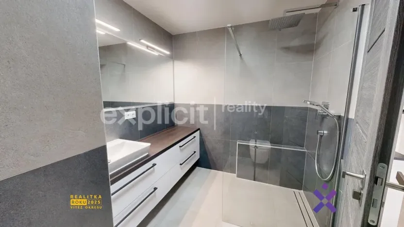 Pronájem bytu 2+kk, Otrokovice, Příčná, 69 m2