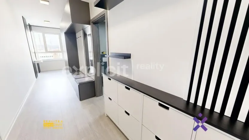 Pronájem bytu 2+kk, Otrokovice, Příčná, 69 m2