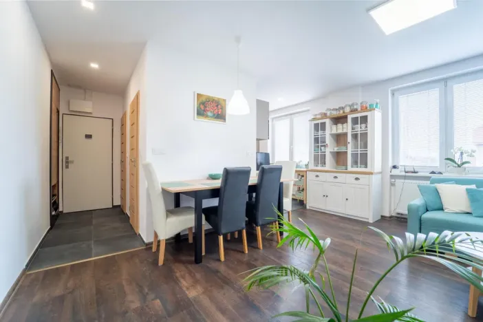 Prodej bytu 3+kk, Kolín - Kolín II, Benešova, 67 m2