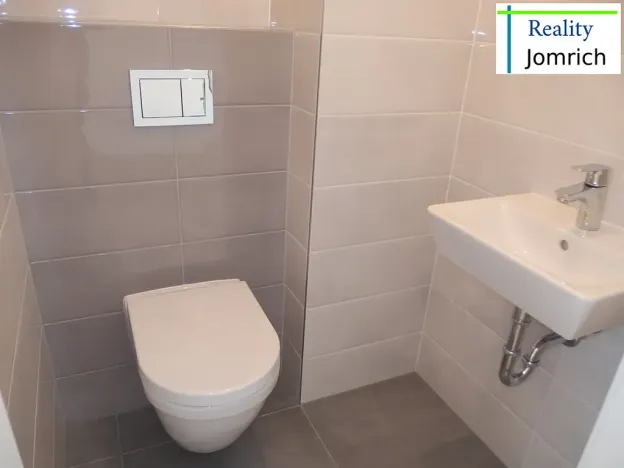 Pronájem bytu 3+kk, Liberec, Na Perštýně, 74 m2