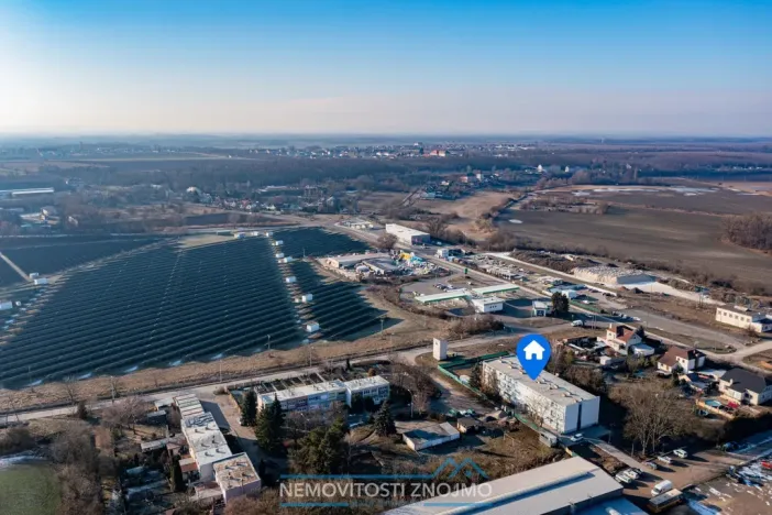 Pronájem atypického bytu, Hrušovany nad Jevišovkou, Cukrovarská, 10 m2