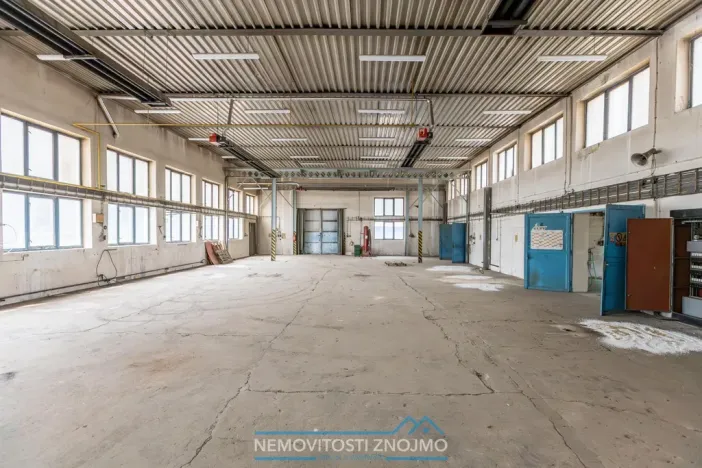 Prodej výrobních prostor, Hrušovany nad Jevišovkou, Rudé armády, 12000 m2