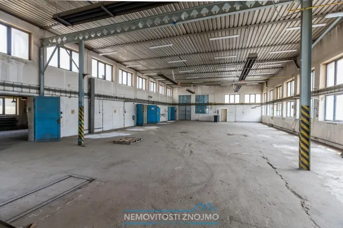 Prodej výrobních prostor, Hrušovany nad Jevišovkou, Rudé armády, 12000 m2