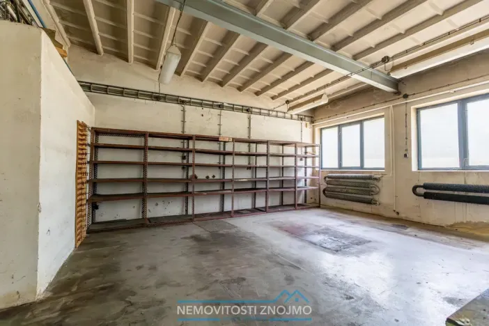Prodej výrobních prostor, Hrušovany nad Jevišovkou, Rudé armády, 12000 m2