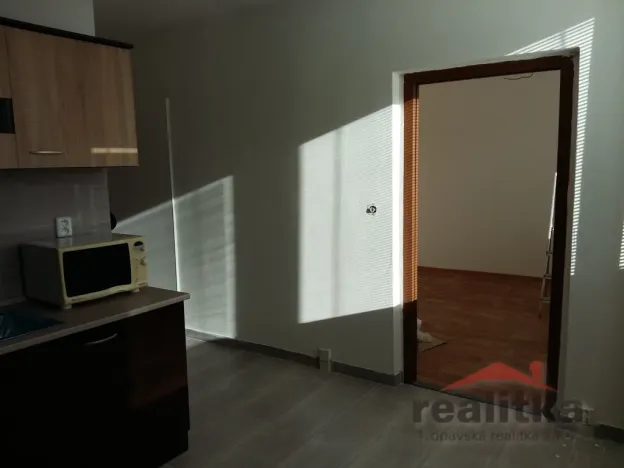 Pronájem bytu 1+1, Opava - Kylešovice, Liptovská, 37 m2