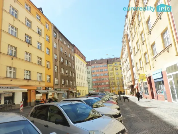 Pronájem obchodního prostoru, Praha - Žižkov, Biskupcova, 30 m2