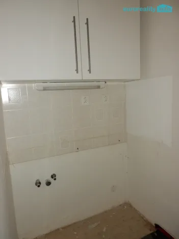 Pronájem obchodního prostoru, Praha - Žižkov, Biskupcova, 30 m2