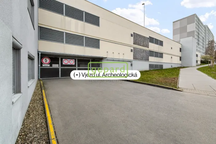 Prodej garáže, Praha, Archeologická, 16 m2