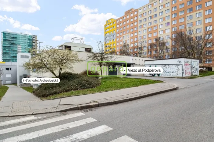 Prodej garáže, Praha, Archeologická, 16 m2