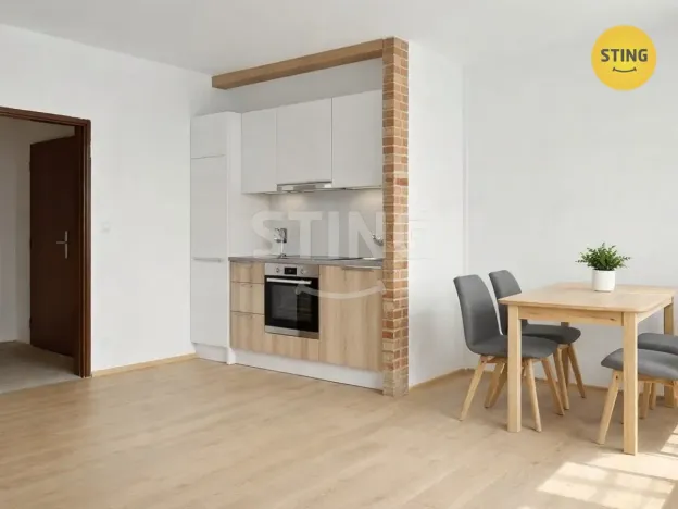 Prodej bytu 1+kk, Hrabyně, 42 m2