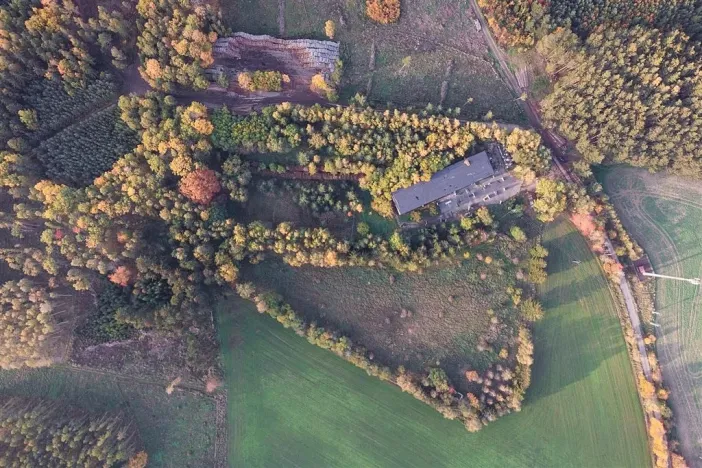 Prodej komerční, Pernarec - Krukanice, 2000 m2