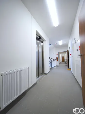 Pronájem bytu 2+kk, Praha, Strančická, 49 m2