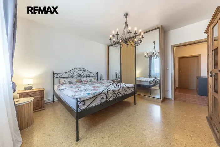 Prodej bytu 4+kk, Praha - Čakovice, Ke stadionu, 82 m2