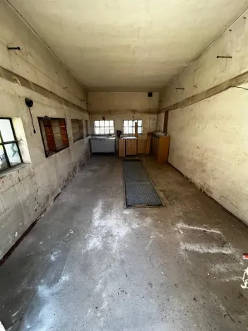 Pronájem garáže, Praha - Žižkov, Na Jarově, 22 m2