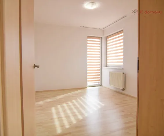 Pronájem bytu 3+kk, Brno - Líšeň, Houbalova, 72 m2