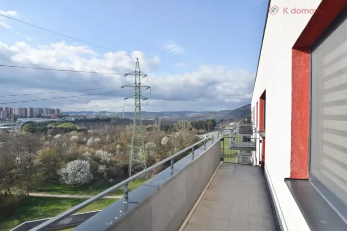 Pronájem bytu 3+kk, Brno - Líšeň, Houbalova, 72 m2